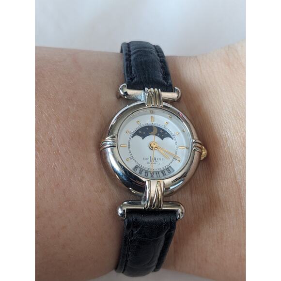 Express LA Women's Moon Phase Date Silver Tone Black Leather Strap Watch - Picture 2 of 8